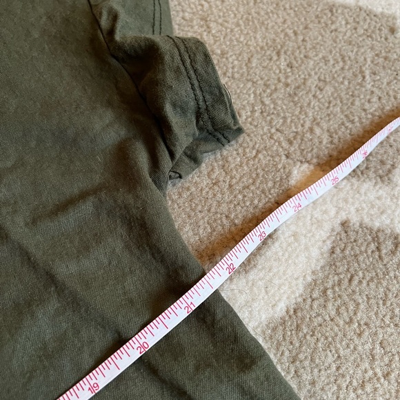 Army green oversized T-shirt - Picture 4 of 4